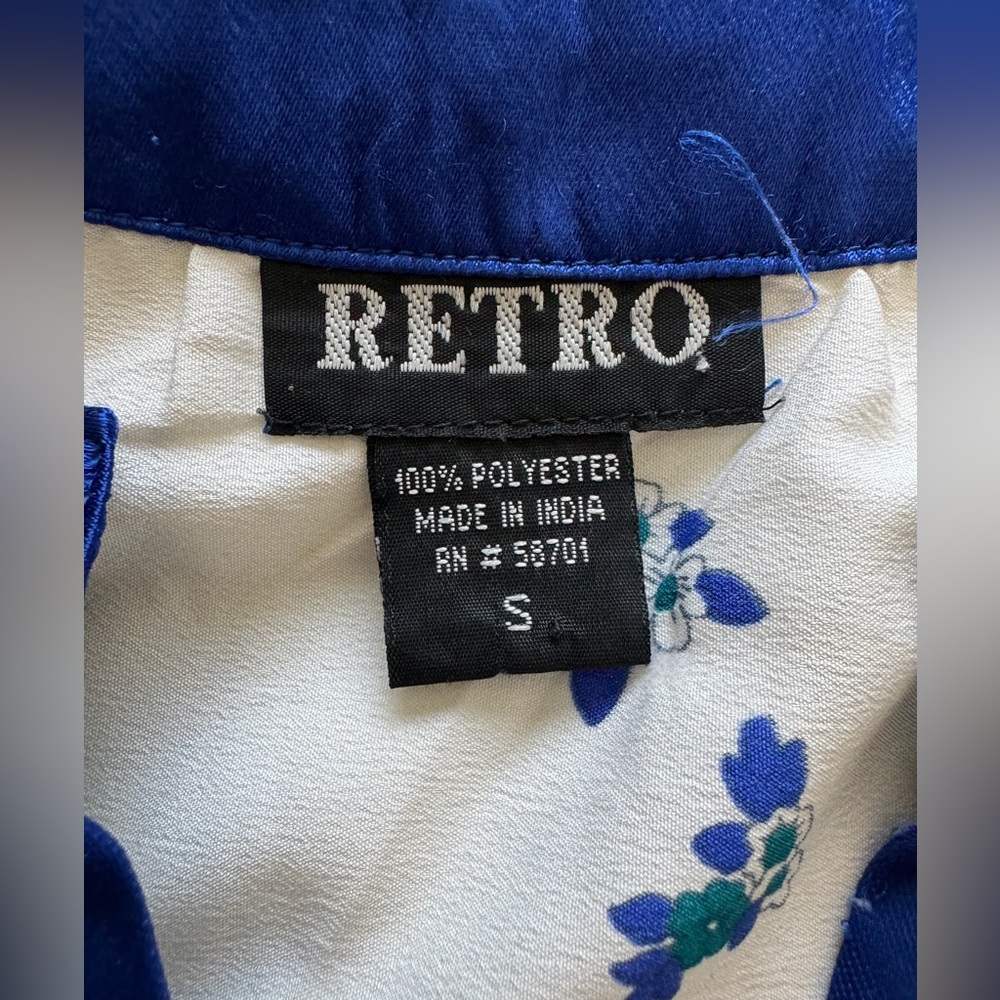 Colorful Retro Top - Picture 2 of 3